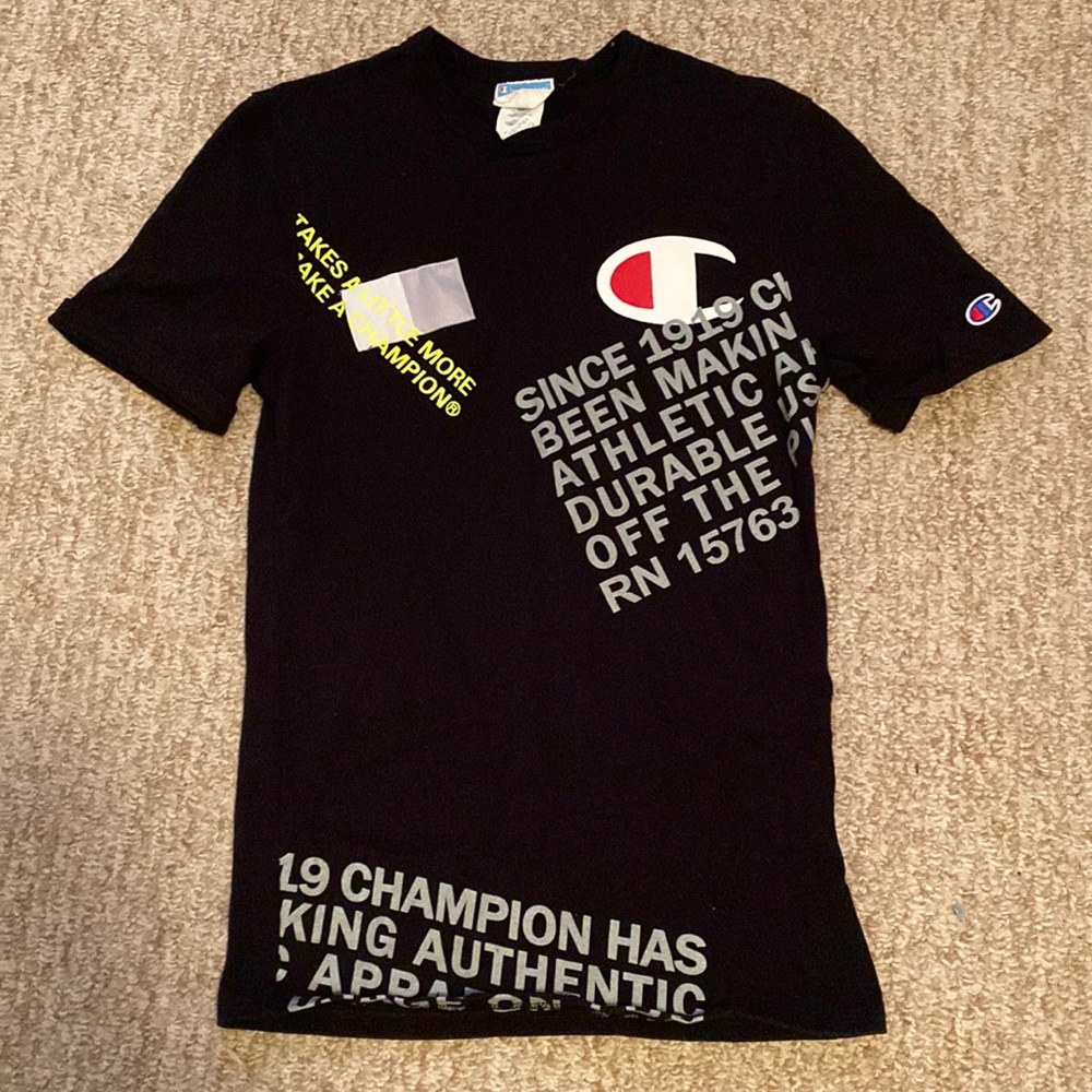 Champion Black Mens Tee; size small